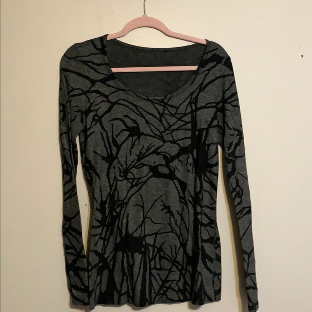 Long sleeve top